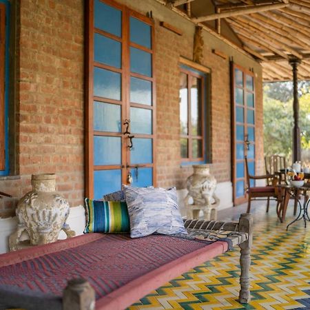 Lohonostays Bamboo House Sadhrana Bagh Гургаон Экстерьер фото