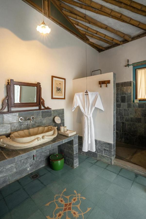 Lohonostays Bamboo House Sadhrana Bagh Гургаон Экстерьер фото